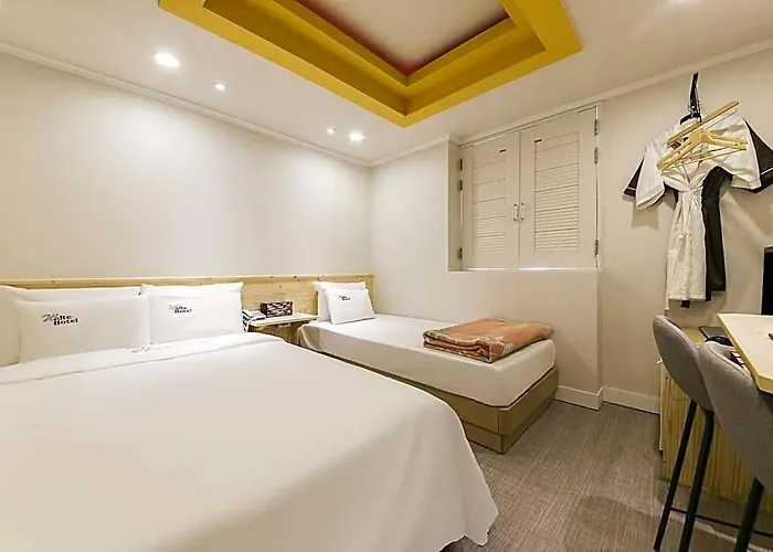 Jangan White 3* ソウル特別市